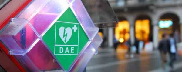 défibrillateur en accès rapide